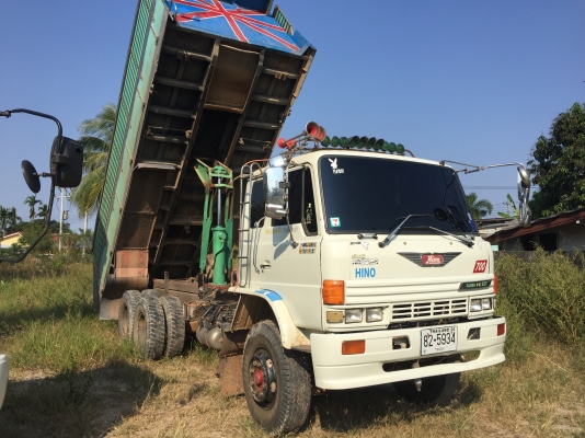 โทร  089-7700196  Hino.F18. หัว227 เครื่อง HO7C. เทอร์โบ อินเตอร์ 195 แรง. พร้อมใช้ เล้มพร้อมโอน