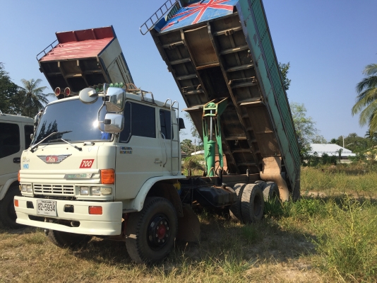 โทร  089-7700196  Hino.F18. หัว227 เครื่อง HO7C. เทอร์โบ อินเตอร์ 195 แรง. พร้อมใช้ เล้มพร้อมโอน