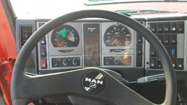 รถบรรทุกติดเครน+สไลด์ 10 ล้อ ยี่ห้อ MAN   รุ่นปี 1998