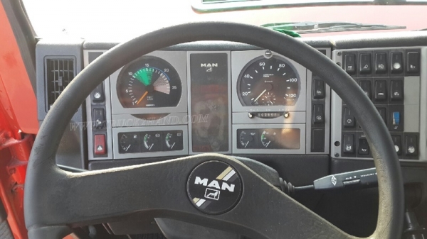 รถบรรทุกติดเครน+สไลด์ 10 ล้อ ยี่ห้อ MAN   รุ่นปี 1998