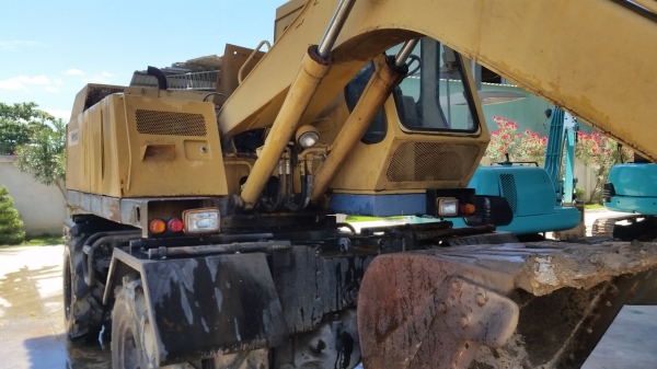 ขายเครื่องจักรกลหนัก