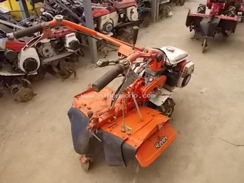 รถพรวนดินเดินตาม   KUBOTA   T1-40S  รหัสสินค้า : 80803295 ติดต่อ คุณปัญญา Tel.086-8150487 www.nihonmono.com