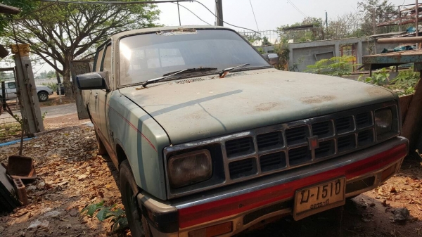 ขาย รถกระบะ 4 ประตู ISUZU KB2200 เดิมบางทั้งคัน ออกห้างมือเดียว คัสซีสวยตลอดเส้น พวงมาลัยพาวเวอร์ แอร์ครบ ทะเบียนพร้อมโอนครับ