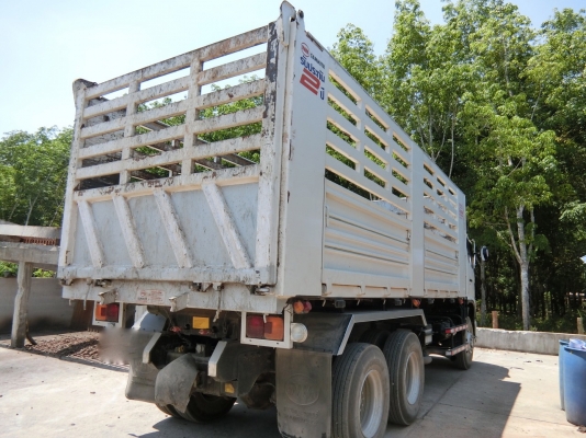 รถฮีโน่ 10 ล้อดั้ม FM1A 344 แรงม้า. ปี 58.  ( รถวิ่ง 11,xxx กม. )    สนใจติดต่อ  081 - 6079515