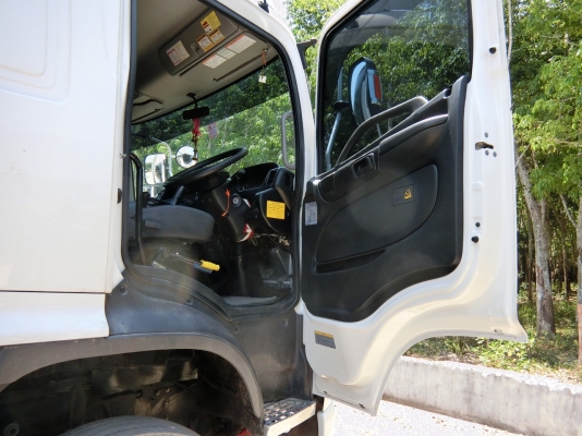 รถฮีโน่ 10 ล้อดั้ม FM1A 344 แรงม้า. ปี 58.  ( รถวิ่ง 11,xxx กม. )    สนใจติดต่อ  081 - 6079515