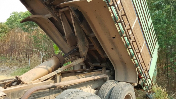 ขาย 10 ล้อดั้ม หัวยาว 2 เพลา ช่วงล่างใหญ่จัมโบ้ เครื่อง EH700 168 แรงม้า เกียร์ร็อค สโลว์อินเตอร์ คานหน้าใหญ่ พวงมาลัยพาวเวอร์ ทะเบียนพร้อมโอนครับ ขาย 10 ล้อดั้ม หัวยาว 2 เพลา ช่วงล่างใหญ่จัมโบ้ เครื่อง EH700 168 แรงม้า เกียร์ร็อค สโลว์อินเตอร์ คานหน้าใหญ่ พวงมาลัยพาวเวอร์ ทะเบียนพร้อมโอนครับ