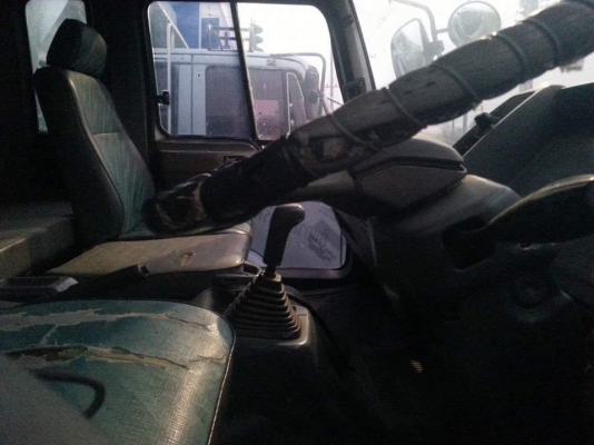 ขายรถ10ล้อ ดั้ม2เพลา HINO 3H เครื่อง195แรง พ.เพาเวอร์ เบรกทิฟฟี่ ภายในสวย รถพร้อมใช้ เอกสารพร้อมโอน สนใจโทร 090-8588220คุณนะ 093-3258446คุณบิว หรือเข้าดูสินค้าอื่นๆได้ที่ www.truck.in.th/498 หรือเพจFacebook ณรงค์ ซื้อขายรถมือสอง (เว็บไซต์ส่วนตัว) หรือFace