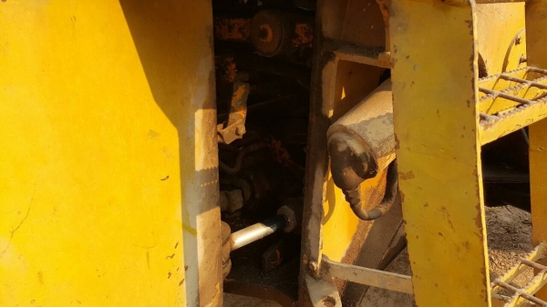 ขาย รถตัก KOMATSU JH63 เอวอ่อน ต่อแขนเรียบร้อยแล้ว ขาย รถตัก KOMATSU JH63 เอวอ่อน ต่อแขนเรียบร้อยแล้ว