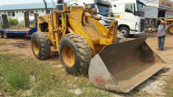 ขาย รถตัก KOMATSU 510 กรองคู่ สภาพพร้อมใช้งาน เครื่องดี ปั้มดีครับ