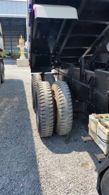 ขายรถบรรทุกสิบล้อดัมพ์ Hino mega เครื่อง 260 แรง ปี 47 กระบะดัมพ์สามมิตร ยางใหม่ รถสวยพร้อมใช้งาน