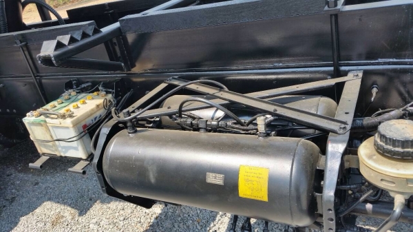 ขายรถบรรทุกสิบล้อดัมพ์ Hino mega เครื่อง 260 แรง ปี 47 กระบะดัมพ์สามมิตร ยางใหม่ รถสวยพร้อมใช้งาน