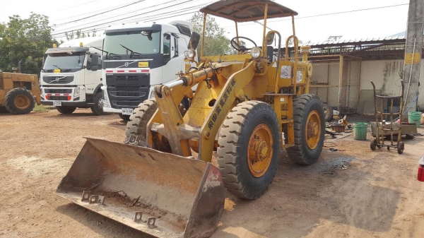 ขาย รถตัก KOMATSU JH30 สภาพสวยพร้อมใช้งาน ขาย รถตัก KOMATSU JH30 สภาพสวยพร้อมใช้งาน