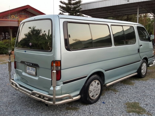 รถตู้ เครื่องดีเซล2.8แน่น พวงมาลัยเพาเว่อร์