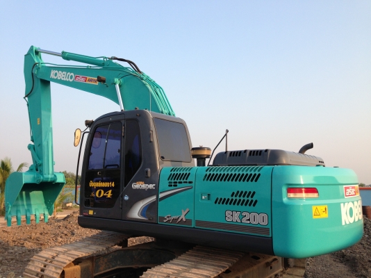KOBELCO SK200-8 Super-X 5000 ชม. สภาพสวยมาก ติดต่อเจ้าของโดยตรง 081-4283210 ดูรถได้ทุกวันครับ