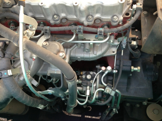 KOBELCO SK200-8 Super-X 5000 ชม. สภาพสวยมาก ติดต่อเจ้าของโดยตรง 081-4283210 ดูรถได้ทุกวันครับ