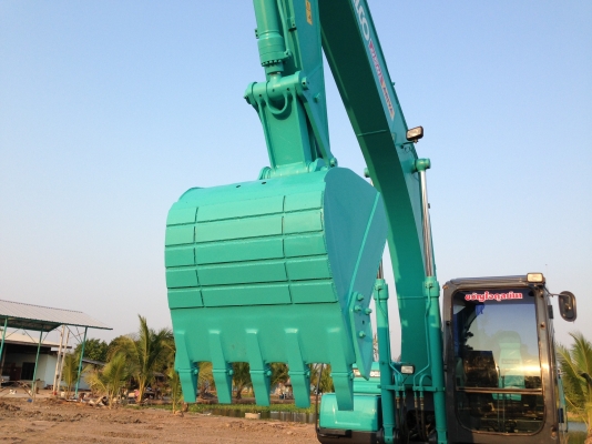 KOBELCO SK200-8 Super-X 5000 ชม. สภาพสวยมาก ติดต่อเจ้าของโดยตรง 081-4283210 ดูรถได้ทุกวันครับ
