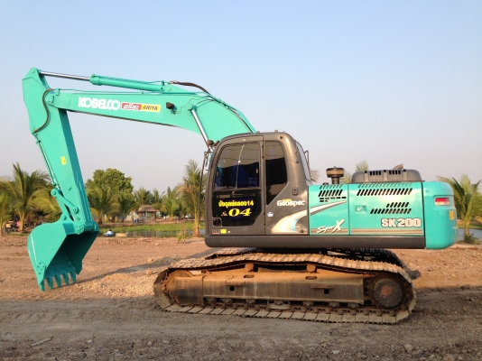 KOBELCO SK200-8 Super-X 5000 ชม. สภาพสวยมาก ติดต่อเจ้าของโดยตรง 081-4283210 ดูรถได้ทุกวันครับ