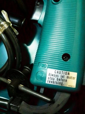 สว่านไฟฟ้า makita รุ่น NHP1300S