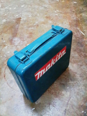 สว่านไฟฟ้า makita รุ่น NHP1300S