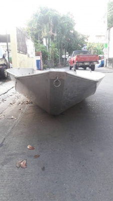 เรือปิเนียมพับได้ 12 ฟุต