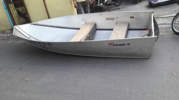 เรือปิเนียมพับได้ 12 ฟุต