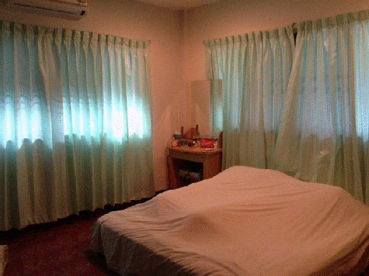 บ้านชั้นเดียวในเมือง ติดถนนน้ำไม่ท่วมเครื่องบินไม่ผ่าน