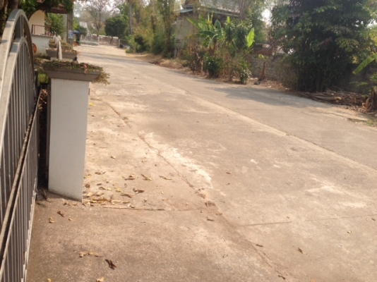 บ้านชั้นเดียวในเมือง ติดถนนน้ำไม่ท่วมเครื่องบินไม่ผ่าน