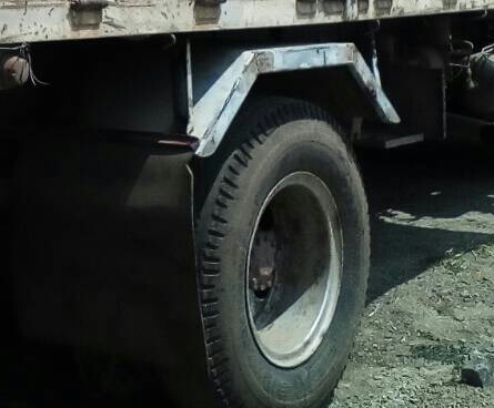 หกล้อ ฮีโน่ FG 210แรง ติดเครน ทานาโด 4ตัน 3ปอก 2ชัก สภาพดีพร้อมใช้ เล่มทะเบียนพร้อมโอน