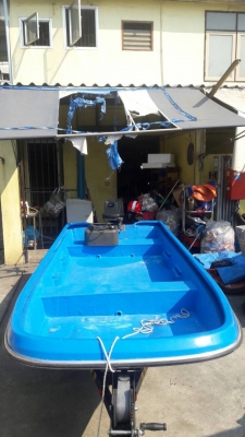 เรือไฟเบอร์ 3 ลอนพร้อมเครื่อง 25 แรง