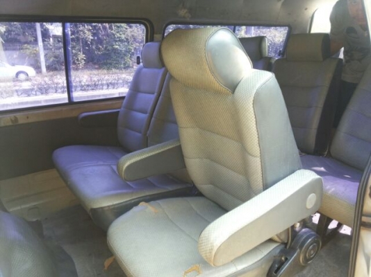 MITSU รถตู้ มือ1 ประตูคู่ วิ่งน้อย ๑ แสนโล