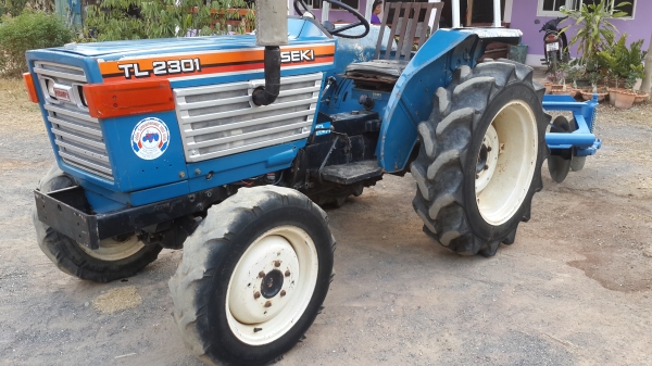 อิเซกิ TL2301 4WD เพาเวอร์ + ผาน5