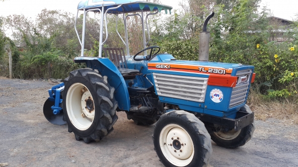 อิเซกิ TL2301 4WD เพาเวอร์ + ผาน5