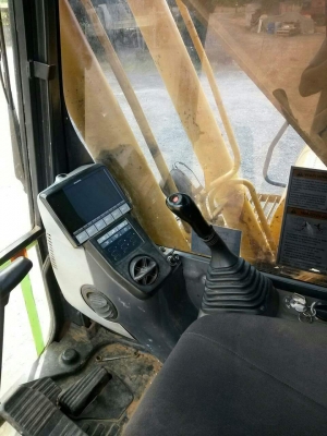 ขายรถแบคโค KOMATSU PC200-8 รถสวยสภาพพร้อมใช้งาน เอกสารเล่มทะเบียนพร้อมโอน สนใจโทร 090-8588220คุณนะ 093-3258446คุณบิว หรือเข้าดูสินค้าอื่นๆได้ที่ www.truck.in.th/498 หรือเพจFacebook ณรงค์ ซื้อขายรถมือสอง (เว็บไซต์ส่วนตัว) หรือFacebook คุณนะ รถบรรทุก