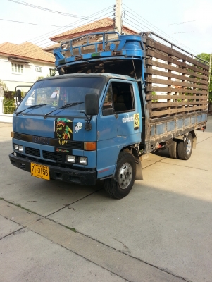 ขายด่วน รถ 6 ล้อ