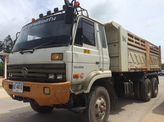 ขายรถนิสสัน  รุ่น CWM430MHR  สนใจติดต่อ  089-6551506