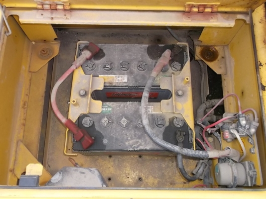 ขาย!! KOMATSU PC200-7 พร้อมใช้งาน