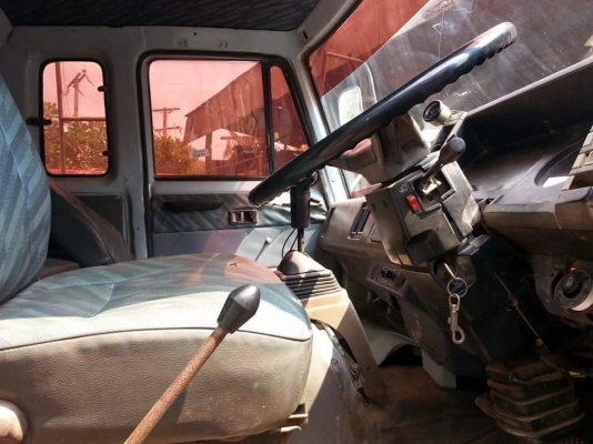 ขายรถ10ล้อ ดั้ม2เพลา ร็อกกี้210แรง พ.เพาเวอร์ เบรกทิฟฟี่ ภายในสวย เอกสารพร้อมโอน สนใจโทร 090-8588220คุณนะ 093-3258446คุณบิว หรือเข้าดูสินค้าอื่นๆได้ที่ www.truck.in.th/498 หรือเพจFacebook ณรงค์ ซื้อขายรถมือสอง (เว็บไซต์ส่วนตัว) หรือFacebook คุณนะ รถบรรทุก