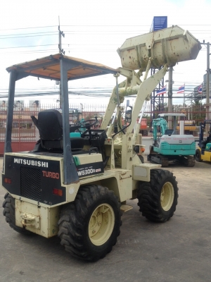 รถตักล้อยาง WS300a มือสองนำเข้าจากญี่ปุ่น สภาพสวยพร้อมใช้งาน รถตักล้อยาง WS300a มือสองนำเข้าจากญี่ปุ่น สภาพสวยพร้อมใช้งาน