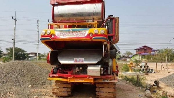 ขายรถเกี่ยวข้าว เกษตรพัฒนา จ้าวช้างไวไฟ ปี49 อุ้ม2.5ตัน ตัวเดิน12 อุ้มปรับระดับ เครื่องMITSUBISHI 6D17 สภาพสวยพร้อมใช้งาน สนใจโทร 090-8588220คุณนะ 093-3258446คุณบิว หรือเข้าดูสินค้าอื่นๆได้ที่ www.truck.in.th/498 หรือเพจFacebook ณรงค์ ซื้อขายรถมือสอง (เว็ ขายรถเกี่ยวข้าว เกษตรพัฒนา จ้าวช้างไวไฟ ปี49 อุ้ม2.5ตัน ตัวเดิน12 อุ้มปรับระดับ เครื่องMITSUBISHI 6D17 สภาพสวยพร้อมใช้งาน สนใจโทร 090-8588220คุณนะ 093-3258446คุณบิว หรือเข้าดูสินค้าอื่นๆได้ที่ www.truck.in.th/498 หรือเพจFacebook ณรงค์ ซื้อขายรถมือสอง (เว็