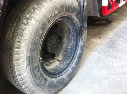 ร็อกกี้ JCR เครื่อง 175 แรง เบรคจีฟฟี่ ตู้ 10 บานไม่มีเสา ยาว 7.20 ม.