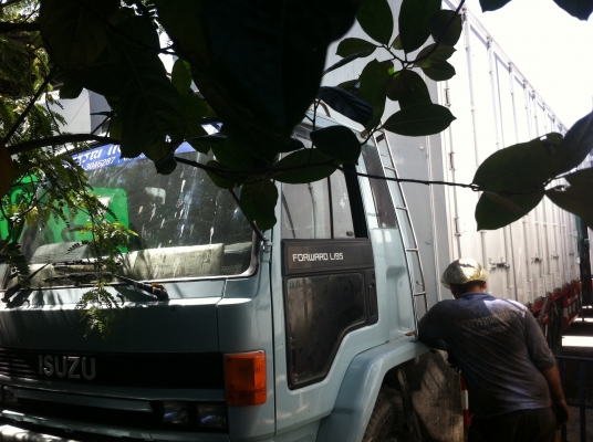 ร็อกกี้ JCR เครื่อง 175 แรง เบรคจีฟฟี่ ตู้ 10 บานไม่มีเสา ยาว 7.20 ม.