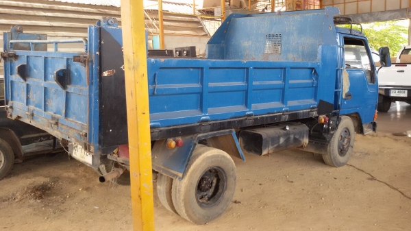 ขาย 6ล้อ มืซซู CANTER กระบะดั๊ม