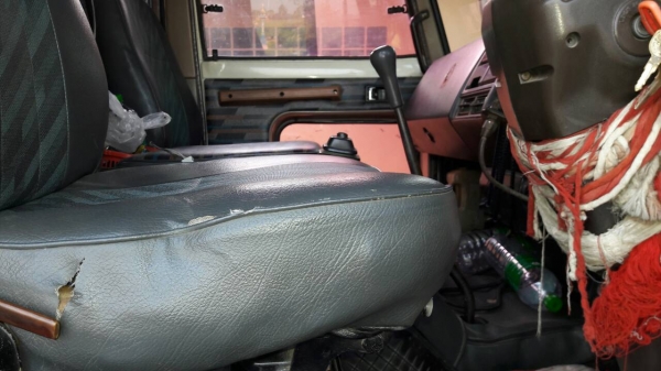 สิบล้อ ฮีโน่ FL18 HO7C 180เพาเดียว ช่วงยาว 6.30ม สภาพดีสวยบางเดิมพร้อมใช้งาน ทะเบียนพร้อมโอน