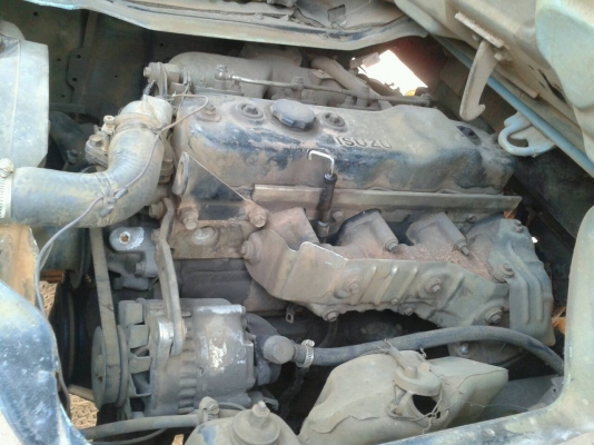 ขายด่วน ISUZU NKR 110 ขาย 285,000 บาท  สีสวยๆ ทั้งคัน เครื่องดี คัดซีส์สวย เอกสารพร้อมโอน