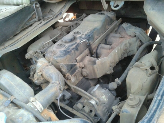 ขายด่วน ISUZU NKR 110 ขาย 285,000 บาท  สีสวยๆ ทั้งคัน เครื่องดี คัดซีส์สวย เอกสารพร้อมโอน