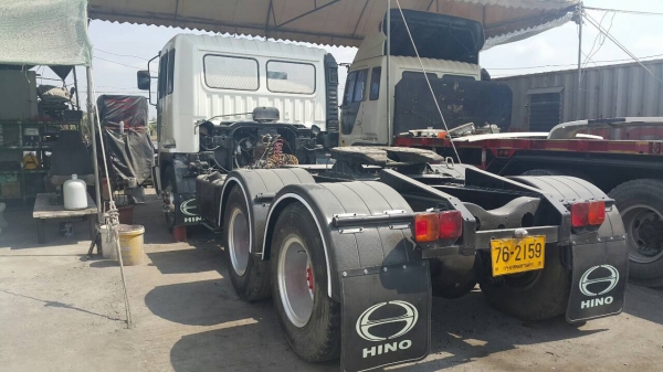 ขายหัวลากHinoโปรเซียP11C320แรง2เพลา