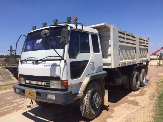 ขายรถบรรทุกสิบล้อดัมพ์ Mitsubishi EURO1 เครื่อง 6D17-195 แรง 2 เพลา ปี 44 กระบะดัมพ์สามมิตร ทะเบียนพร้อม