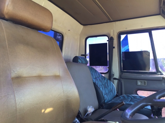 ขายรถบรรทุกสิบล้อดัมพ์ Mitsubishi EURO1 เครื่อง 6D17-195 แรง 2 เพลา ปี 44 กระบะดัมพ์สามมิตร ทะเบียนพร้อม