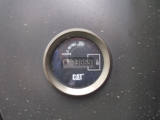 ขาย!! >> CATAPILLAR 320D <<