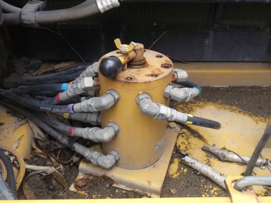 ขาย!! >> CATAPILLAR 320D <<